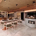 Ibis Styles Lisboa Aeroporto Hotel