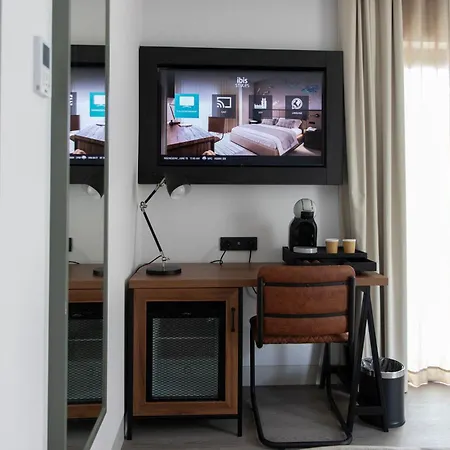 Ibis Styles Lisboa Aeroporto 4*