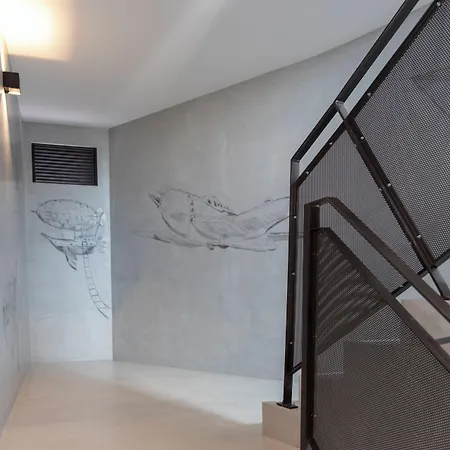 Ibis Styles Lisboa Aeroporto فندق