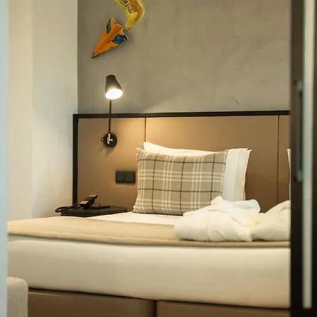 Ibis Styles Lisboa Aeroporto Hotel