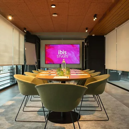 Ibis Styles Lisboa Aeroporto Prior Velho