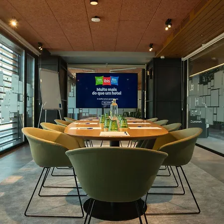 Ibis Styles Lisboa Aeroporto Hotel 4*