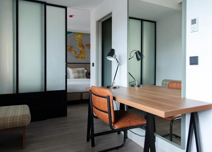 Ibis Styles Lisboa Aeroporto 4*