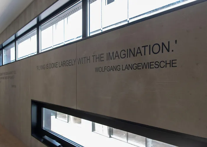 Hotel Ibis Styles Lisboa Aeroporto Prior Velho