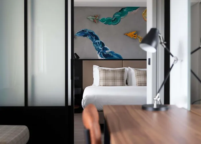 Ibis Styles Lisboa Aeroporto Hotel 4*