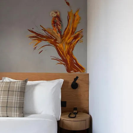 Ibis Styles Lisboa Aeroporto Hotel 4*