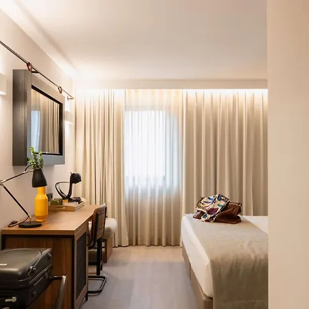 Ibis Styles Lisboa Aeroporto Prior Velho